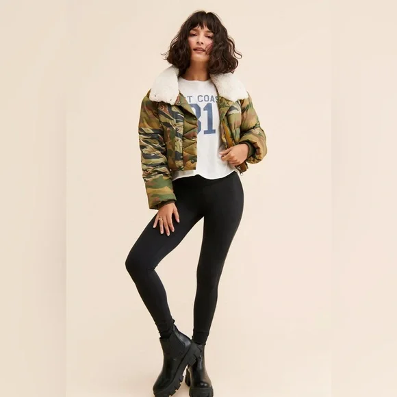 Free People West Coast Puffer size Small - Picture 5 of 14